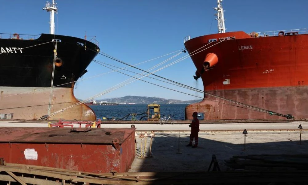 Συναγερμός στο Λιμενικό! Σύγκρουση δύο εμπορικών πλοίων ανοιχτά της Κεφαλλονιάς